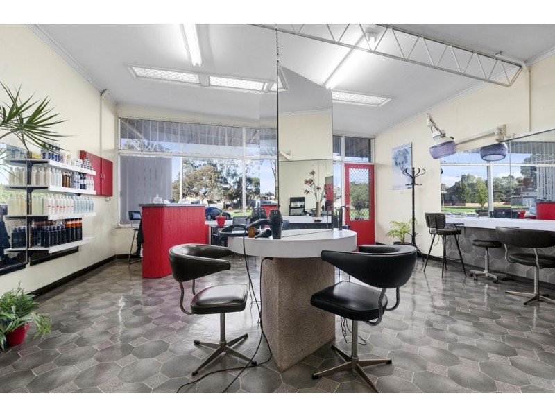 27 Detroit Crescent, Corio VIC 3214