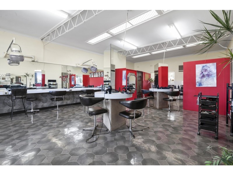 27 Detroit Crescent, Corio VIC 3214