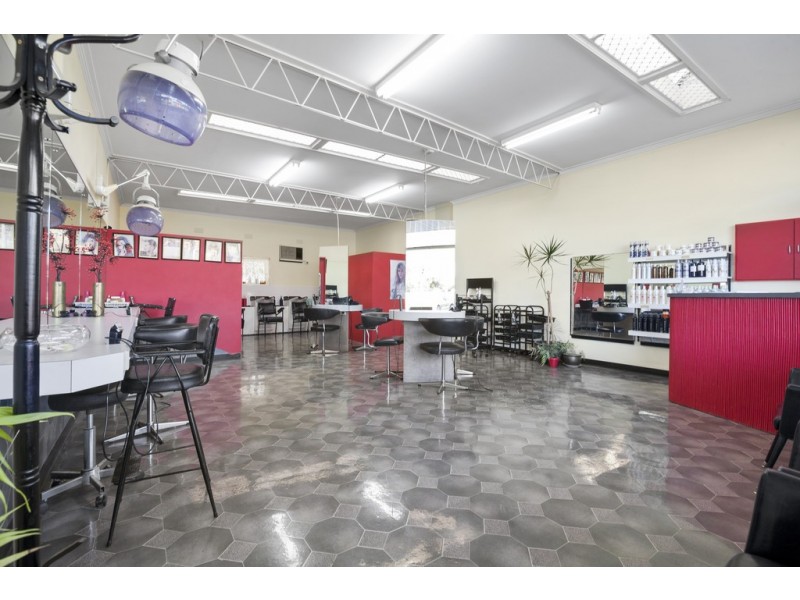 27 Detroit Crescent, Corio VIC 3214