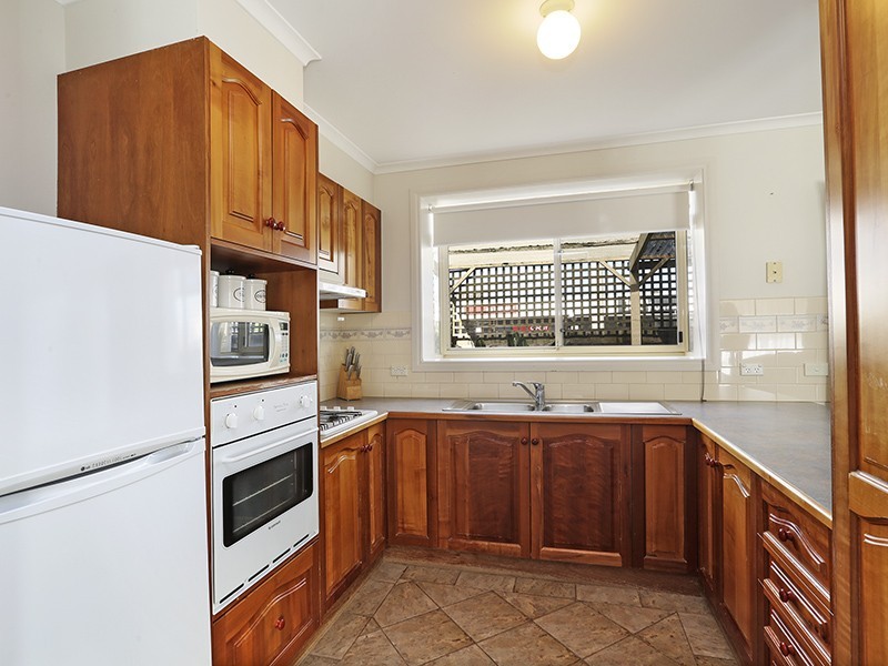 2/7-8 Gillean Place, Lara VIC 3212