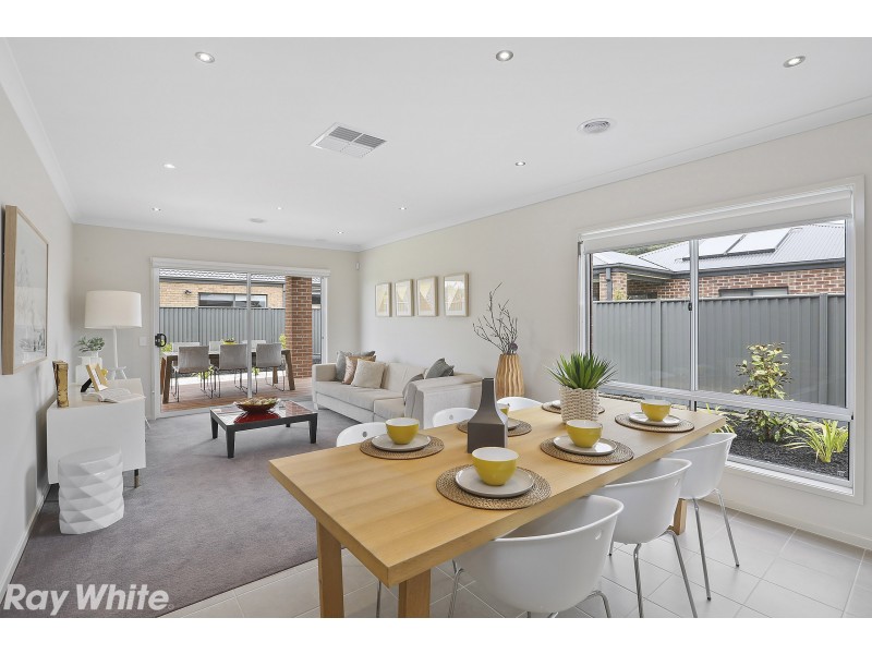 8 Caddys Road, Lara VIC 3212
