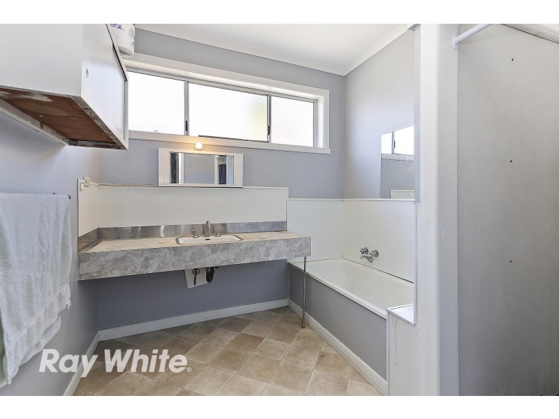 11 Stapledon Court, Corio VIC 3214