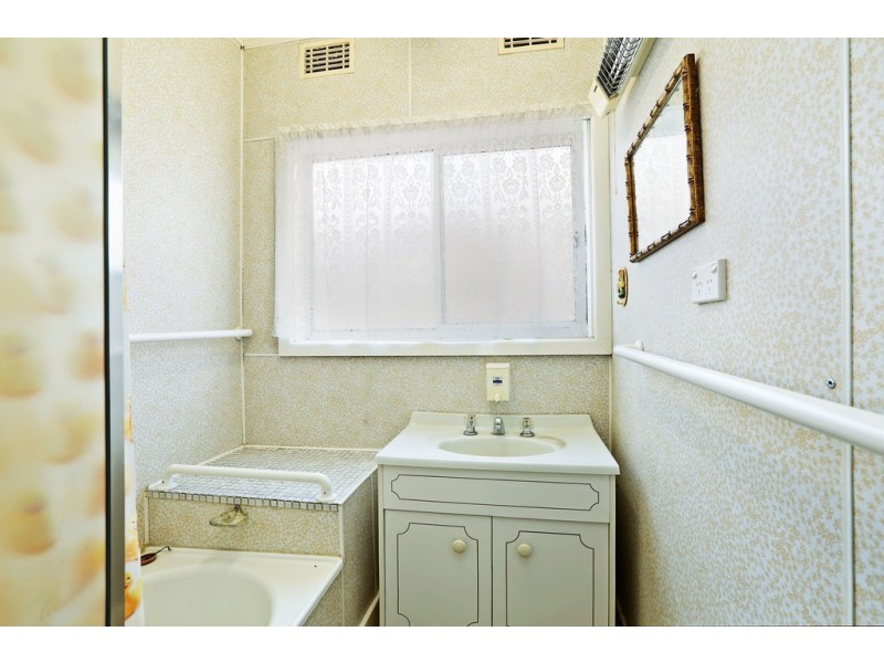 87 Plume Street, Norlane VIC 3214