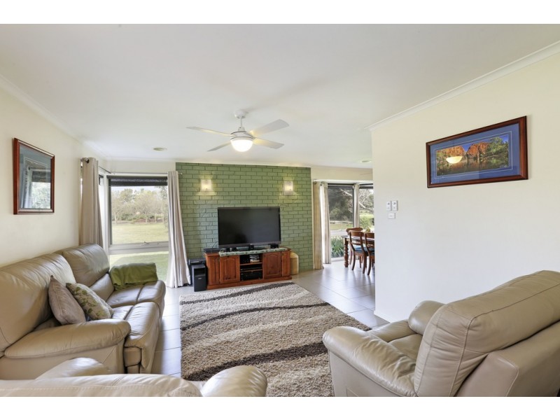 55 Shaws Road, Little River VIC 3211