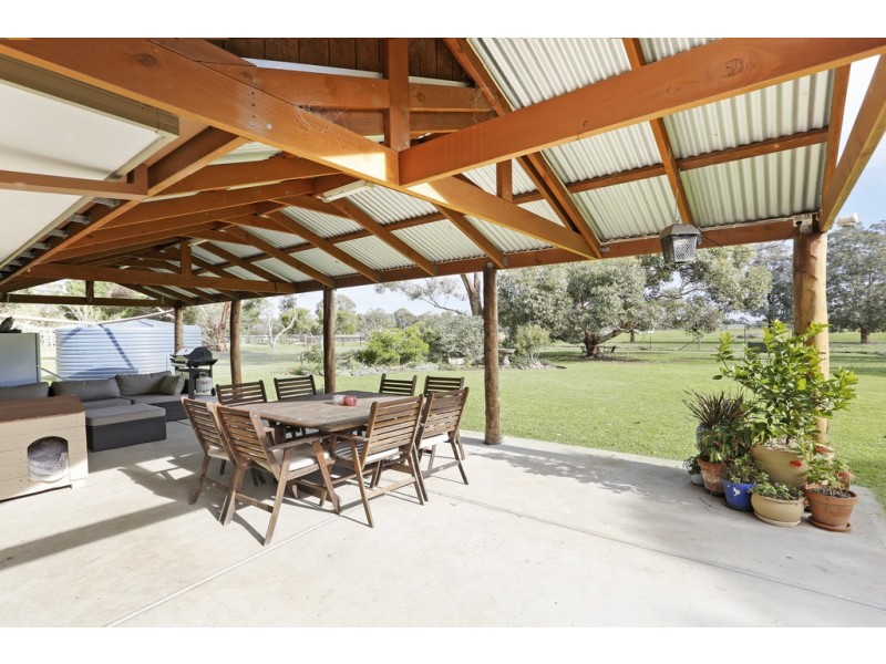 55 Shaws Road, Little River VIC 3211