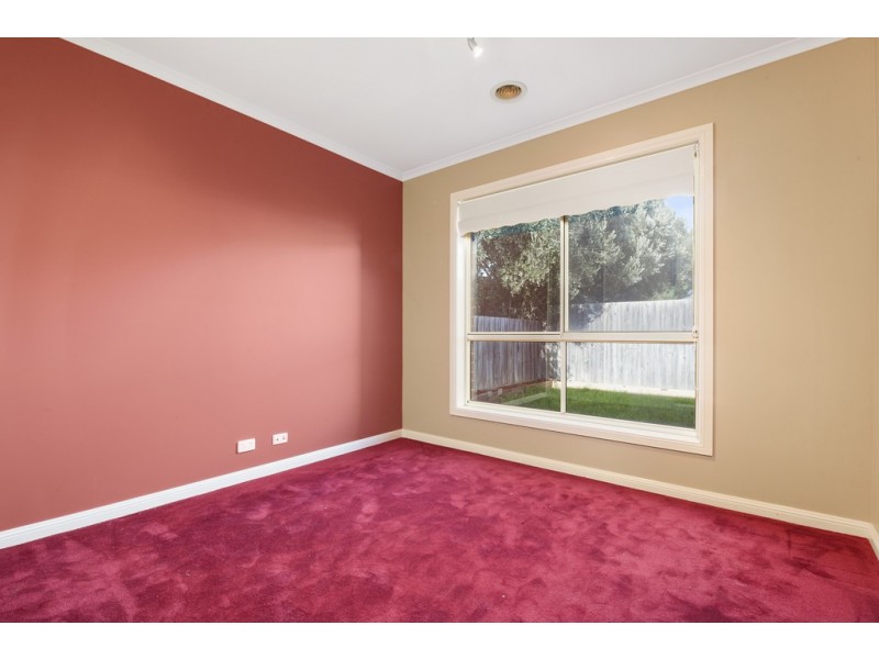 2/15 Bank Street, Lara VIC 3212