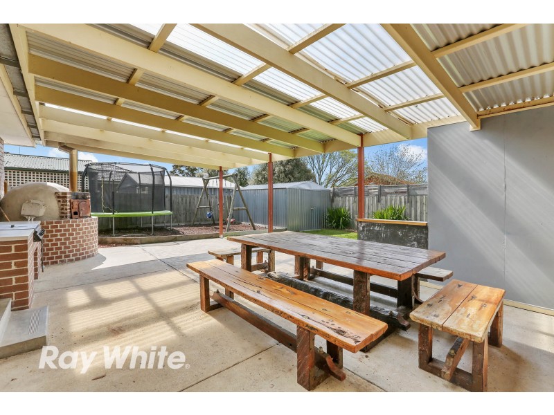 2 Grevillea Avenue, Corio VIC 3214