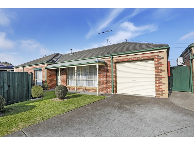 2/7-8 Gillean Place, Lara VIC 3212