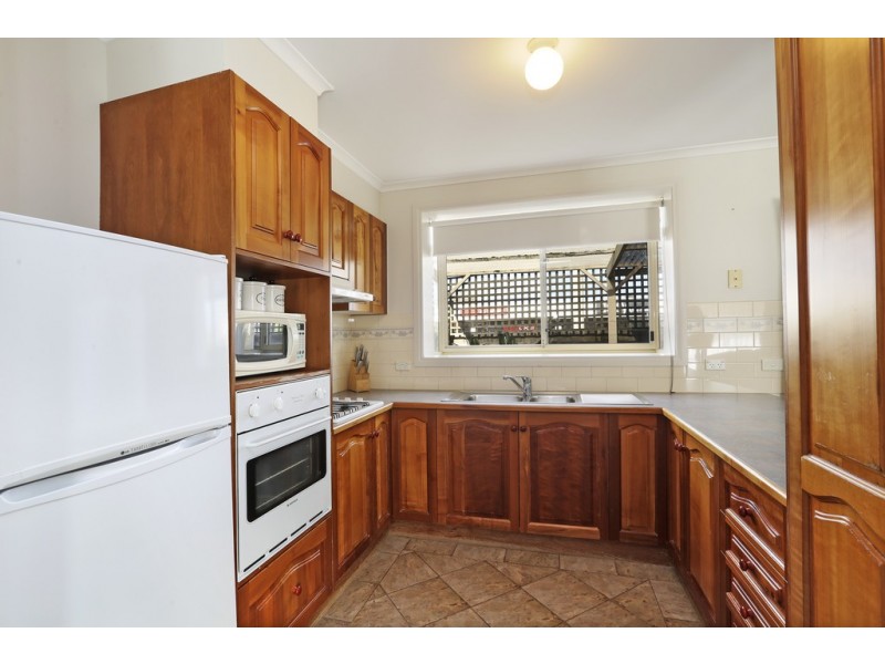 2/7-8 Gillean Place, Lara VIC 3212