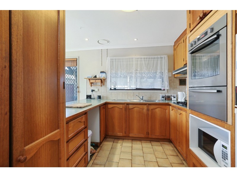 26 Shepherdson Avenue, Corio VIC 3214