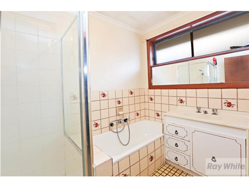 15 Wellwood Avenue, Norlane VIC 3214