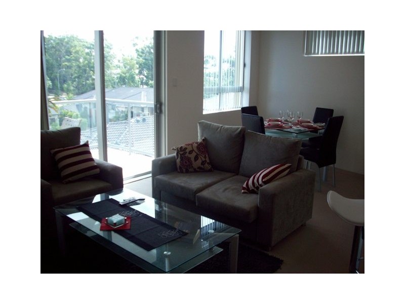 Varsity Lakes QLD 4227