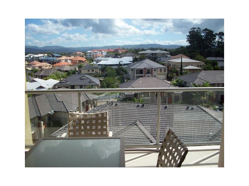 Varsity Lakes QLD 4227