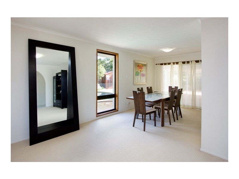 Broadbeach Waters QLD 4218