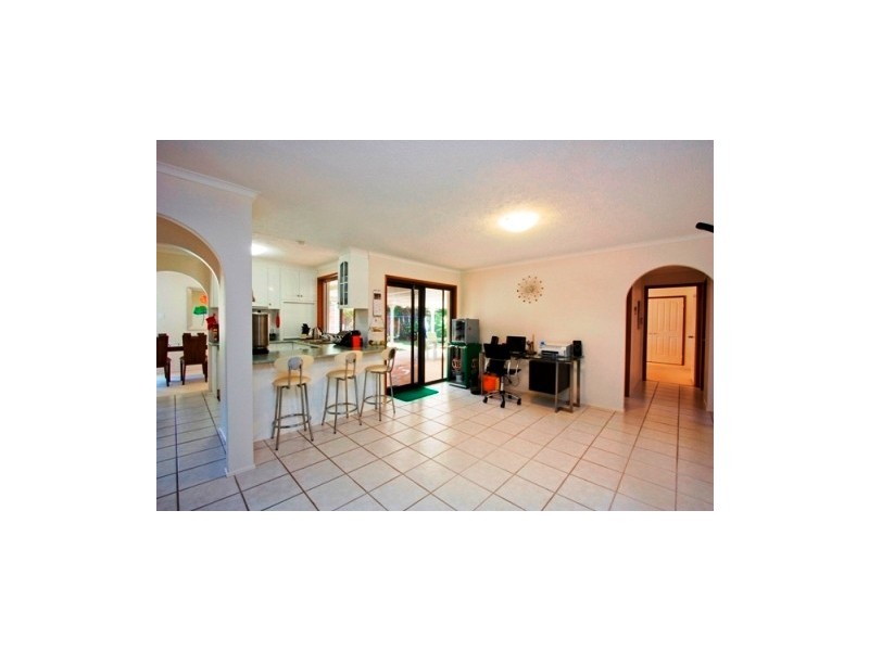 Broadbeach Waters QLD 4218