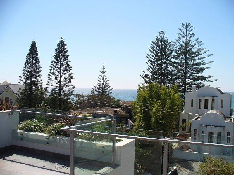 Mermaid Beach QLD 4218