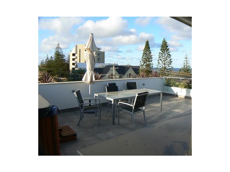 Mermaid Beach QLD 4218