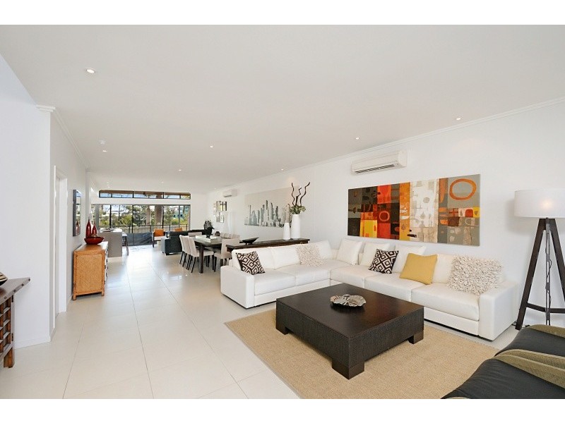 Varsity Lakes QLD 4227