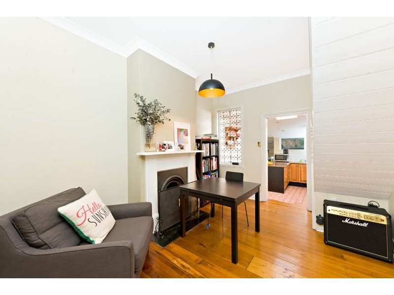 18 Whitehorse Street, Newtown NSW 2042