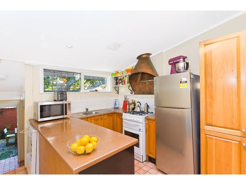 18 Whitehorse Street, Newtown NSW 2042