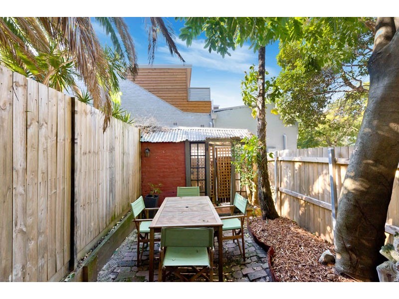 18 Whitehorse Street, Newtown NSW 2042