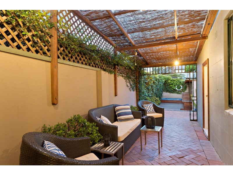 14 Metropolitan Road, Enmore NSW 2042