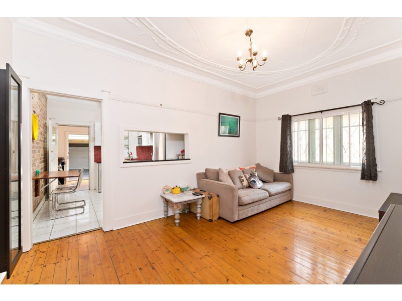 128 Unwins Bridge Road, St Peters NSW 2044