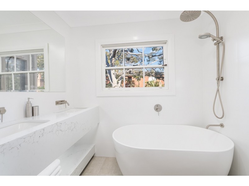 130 Denison Street, Camperdown NSW 2050