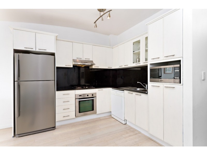 11/2-6 Dunblane Street, Camperdown NSW 2050