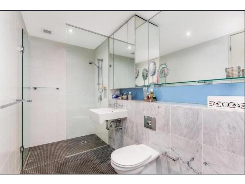 5110/8 Alexandria Drive, Camperdown NSW 2050