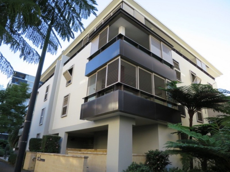 5110/8 Alexandria Drive, Camperdown NSW 2050