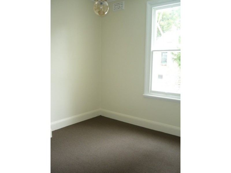 74 Wentworth Park Rd, Glebe NSW 2037