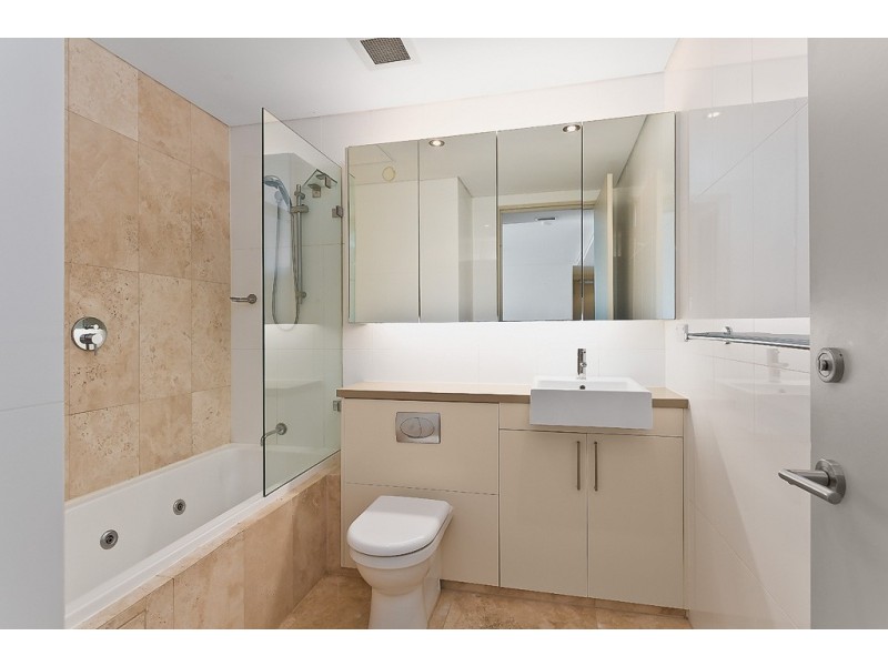 18/19-23 Crown Street, St Peters NSW 2044