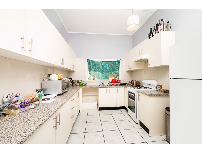 11 Quarry Street, Tempe NSW 2044