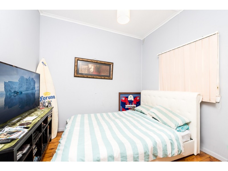 11 Quarry Street, Tempe NSW 2044