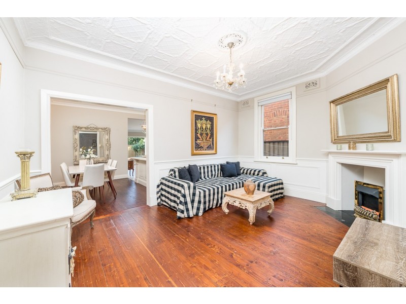 8 Calvert Street, Marrickville NSW 2204