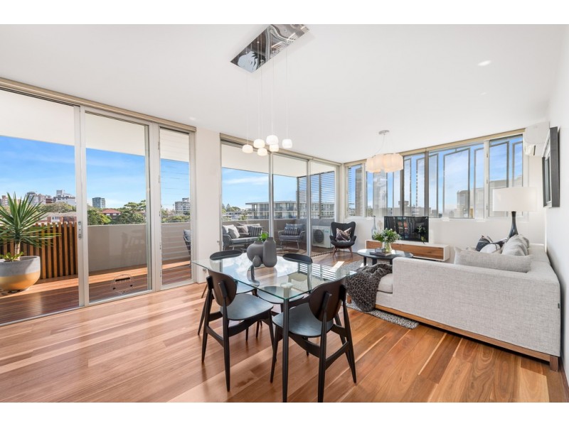 18/64 Penkivil Street, Bondi NSW 2026