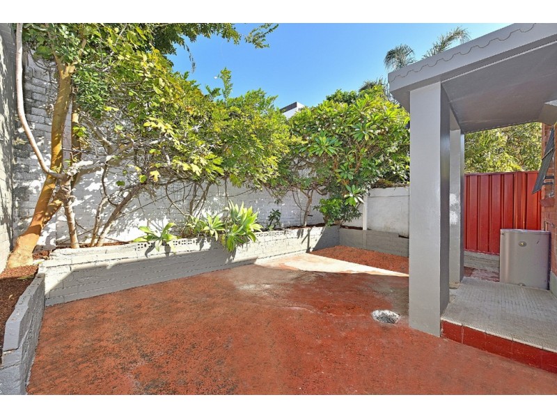 37 Albert Street, Redfern NSW 2016