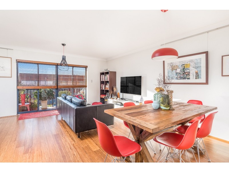 102/6 Applebee Street, St Peters NSW 2044