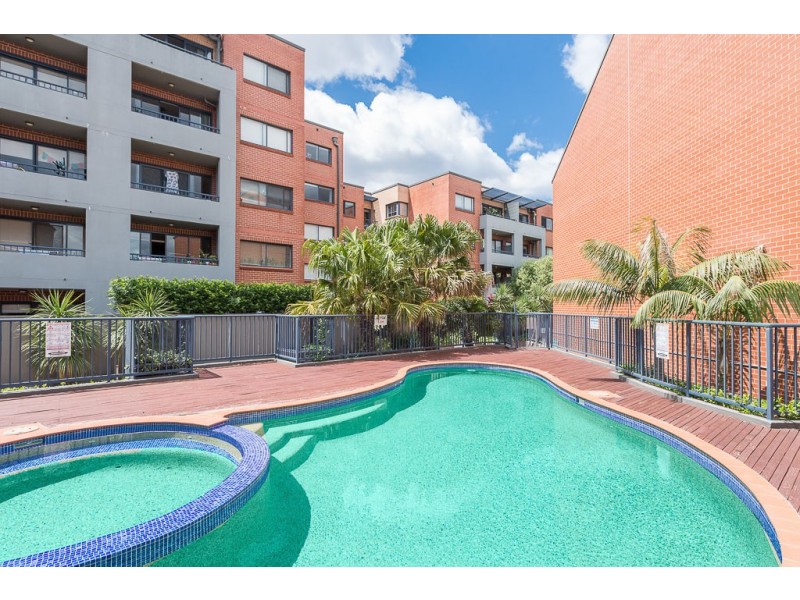 102/6 Applebee Street, St Peters NSW 2044