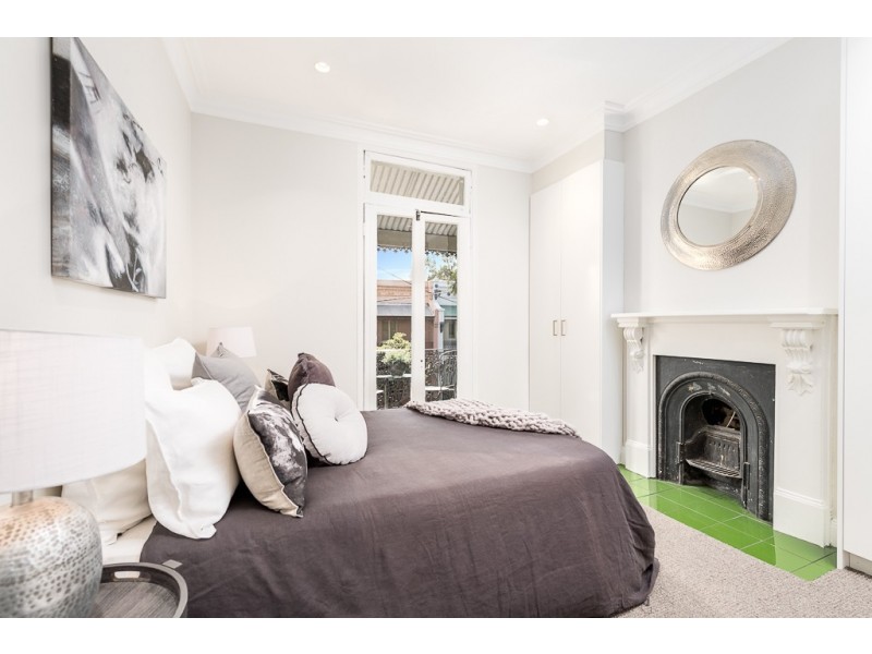 37 Calder Road, Darlington NSW 2008