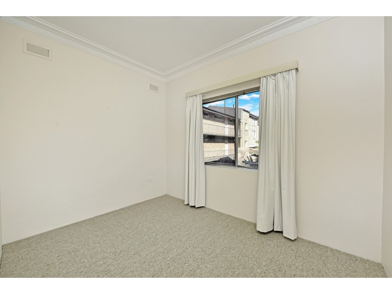 5/6 Kresser Grove, Canterbury NSW 2193