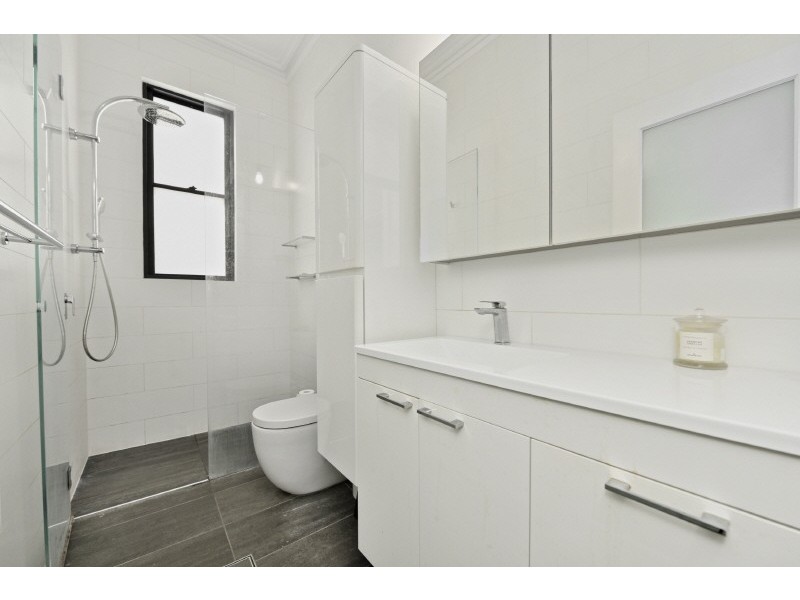 70 Frampton Avenue, Marrickville NSW 2204