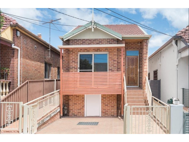 22 Frederick Street, St Peters NSW 2044