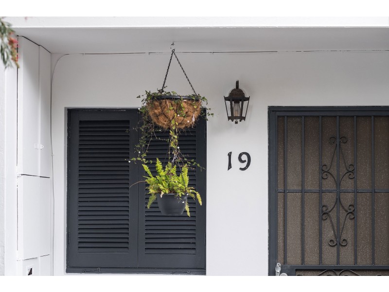 19 London Street, Enmore NSW 2042
