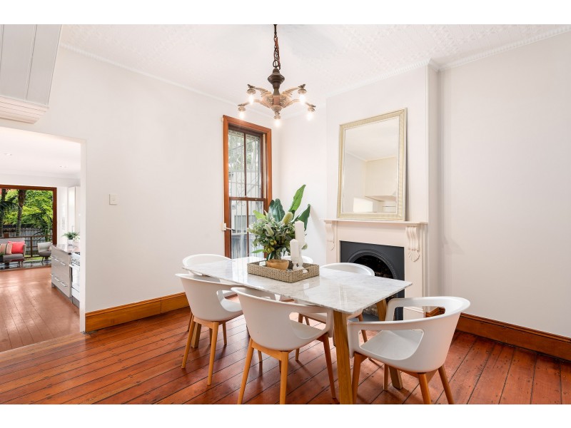 18 Calder Road, Darlington NSW 2008