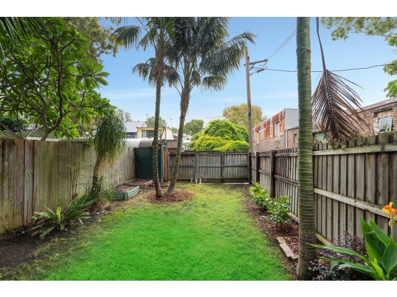 18 Calder Road, Darlington NSW 2008