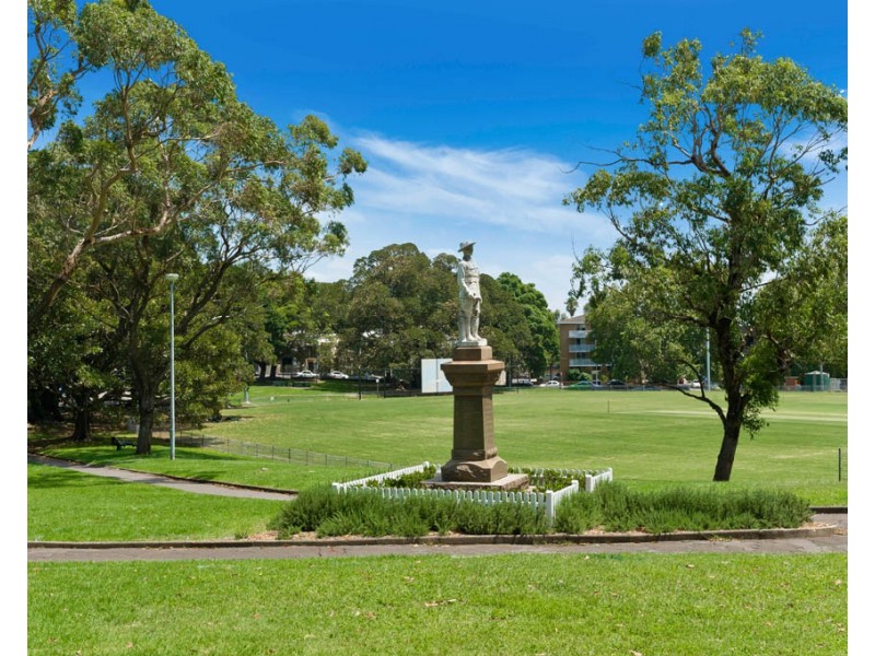 401/144 Mallett Street, Camperdown NSW 2050