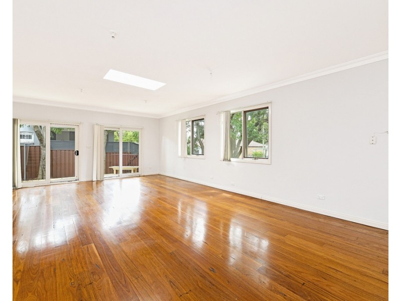 19 Browns Ave, Enmore NSW 2042