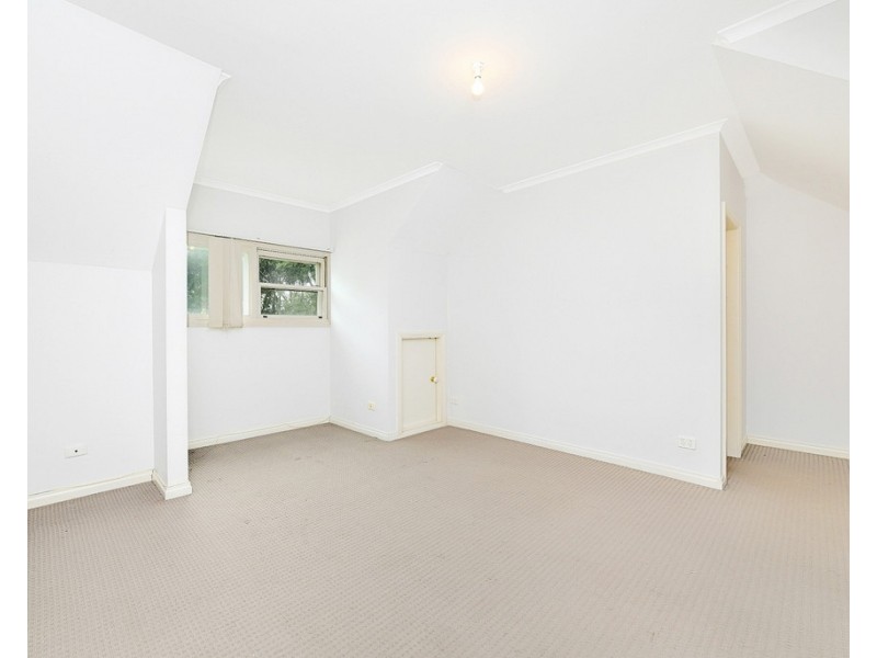 19 Browns Ave, Enmore NSW 2042